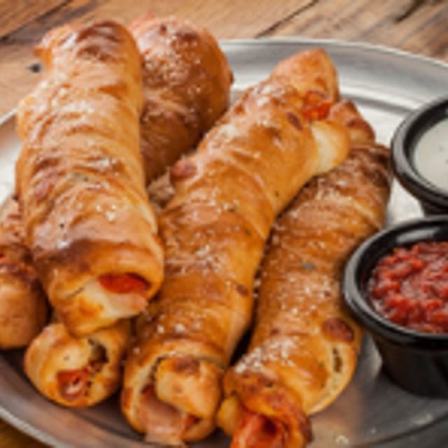 Pepperoni Rolls (10 Pieces).